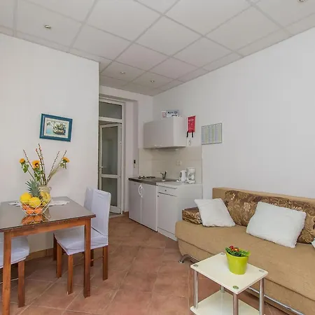 Clarus Mare Duce