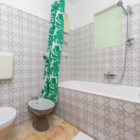 Clarus Mare Apartment Duce