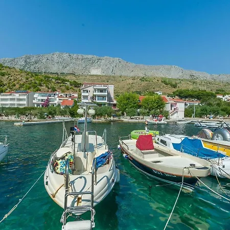 Clarus Mare Apartment Duce