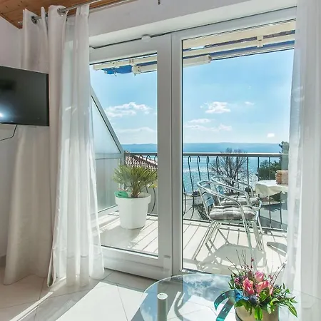 Apartment Clarus Mare *