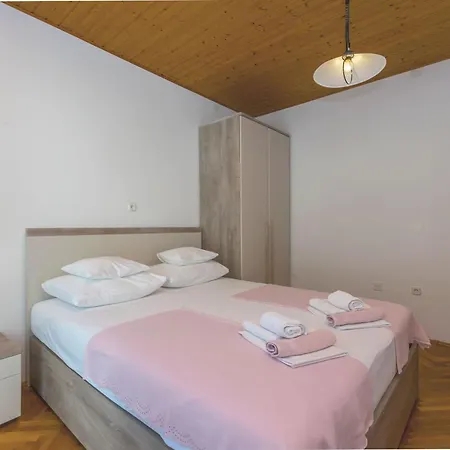 Clarus Mare Duce